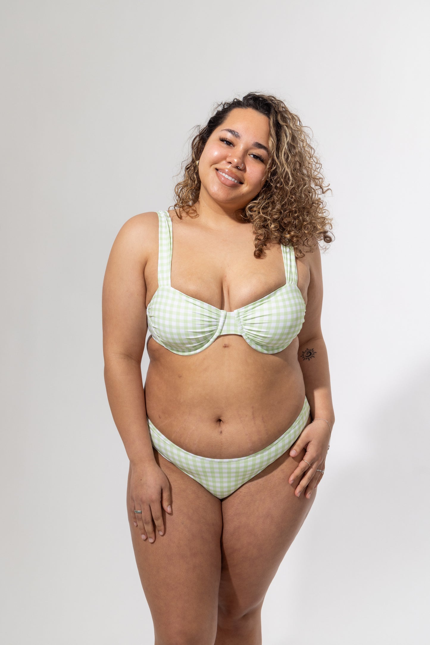 Lily Low-Rise Bottom