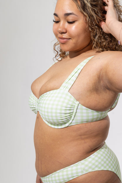 Lily Low-Rise Bottom