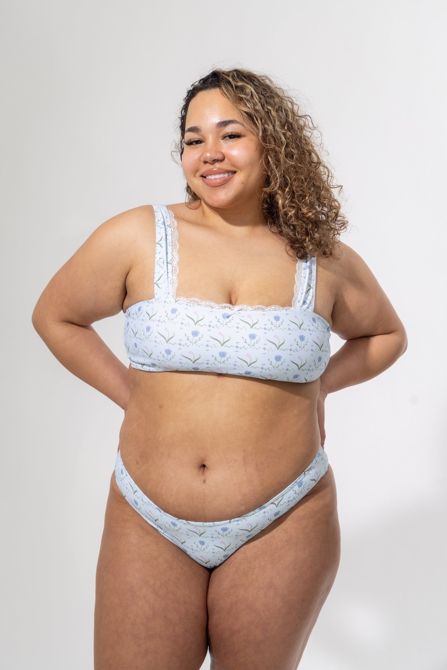 Lily Low-Rise Bottom